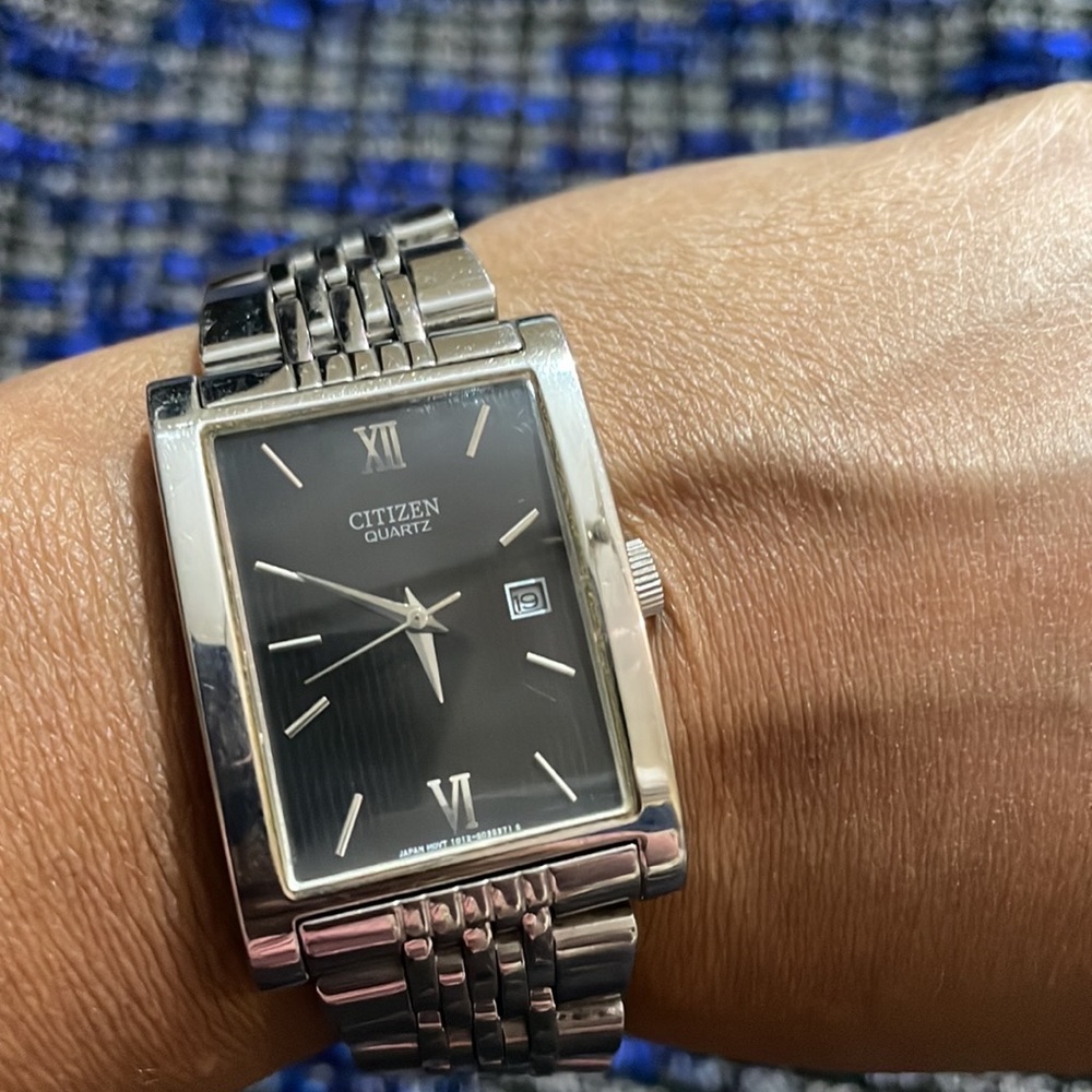 Citizen black dial stainless steel strap watch - Picture 7 of 8